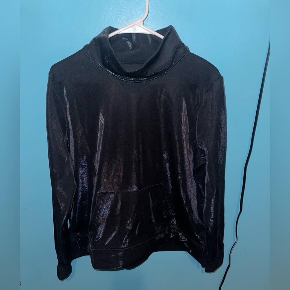 Women’s Under Armour Medium Pullover - image 1